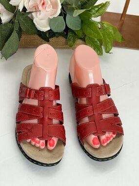 croft & barrow Red Multi-Strap Comfort Slide Sandals